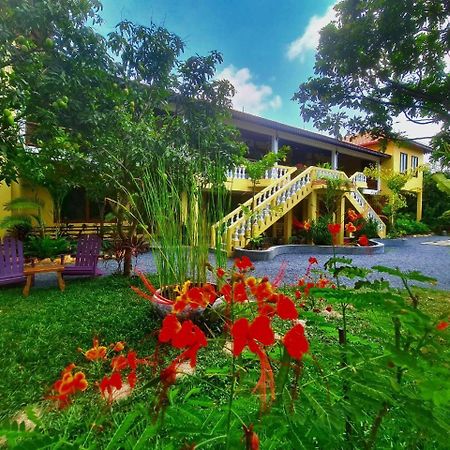 Villa Romduol Kampot Bagian luar foto