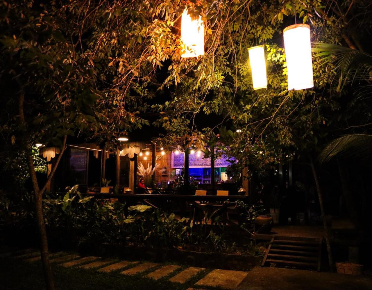 Villa Romduol Kampot Bagian luar foto