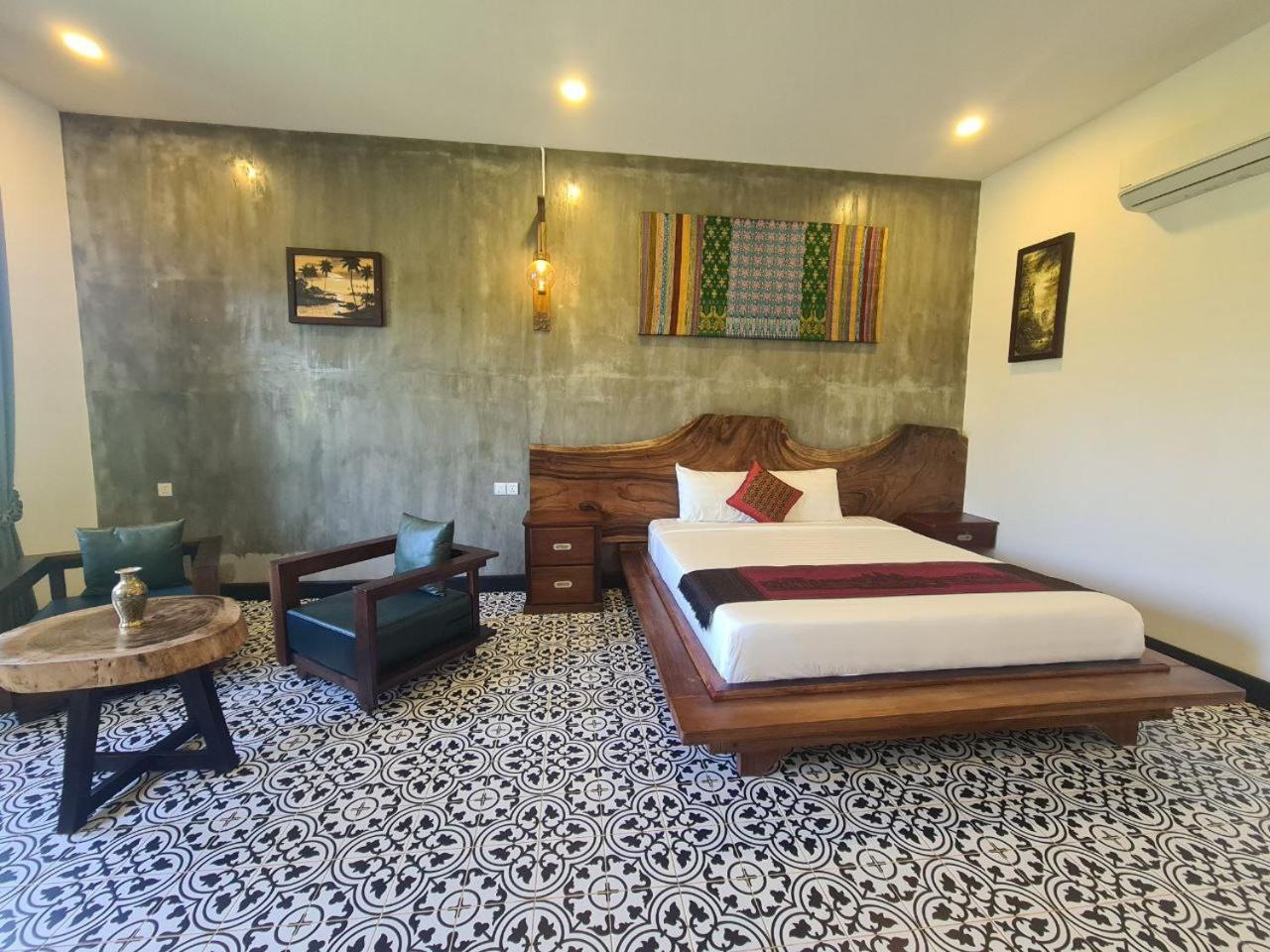 Villa Romduol Kampot Bagian luar foto